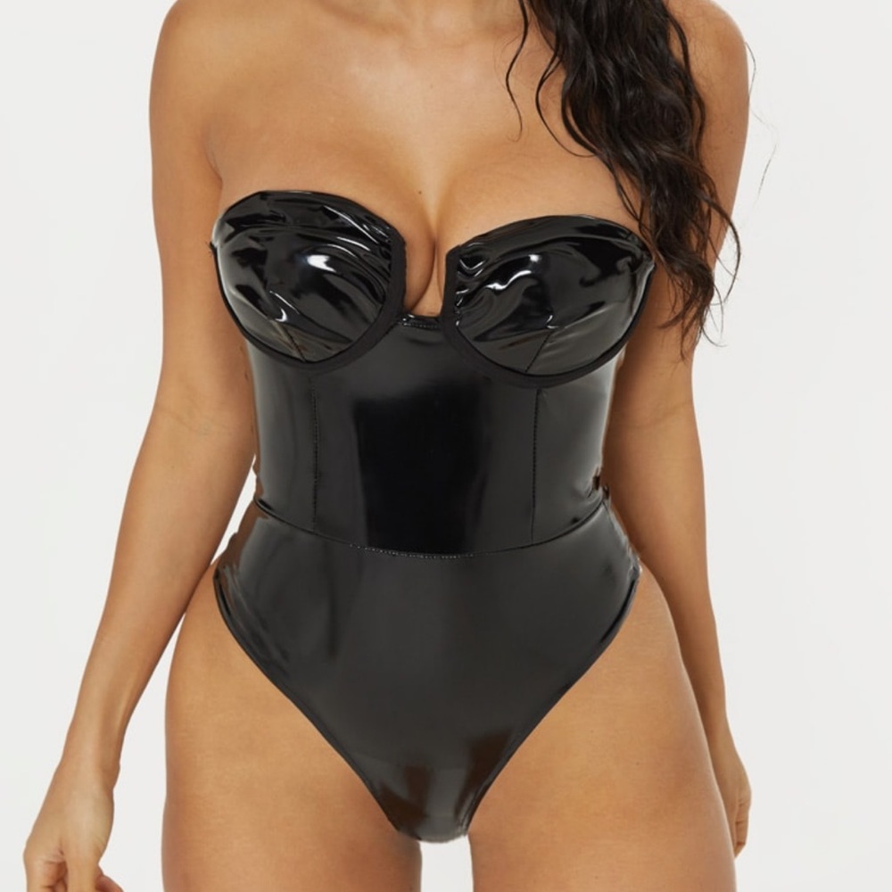PrettyLittleThing Vinyl Bodysuit